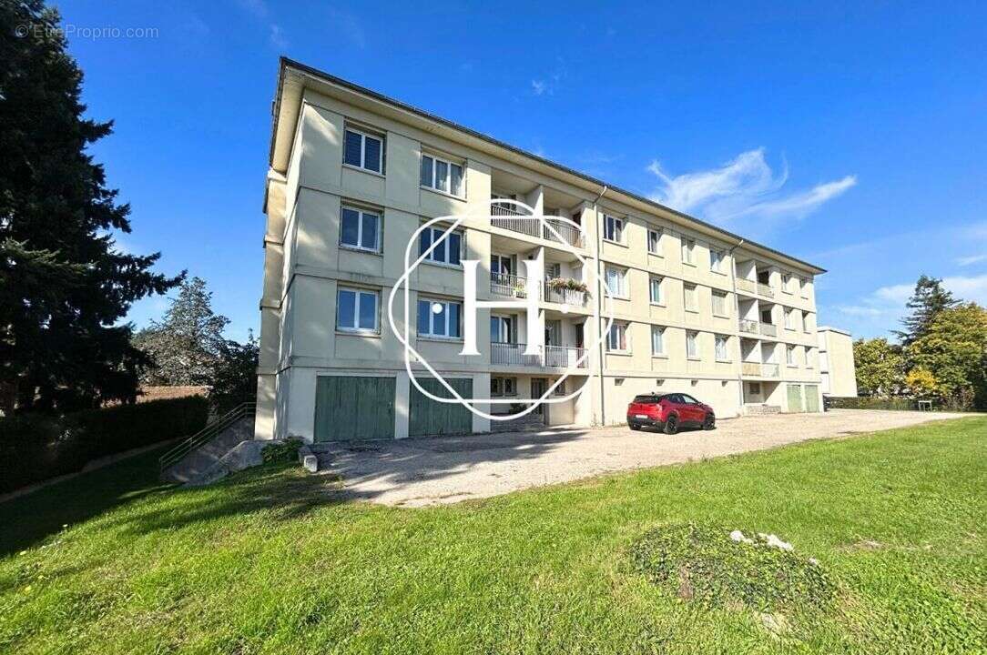 Appartement à BOURG-EN-BRESSE