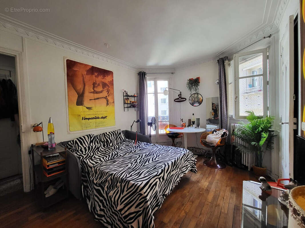 Appartement à PARIS-19E