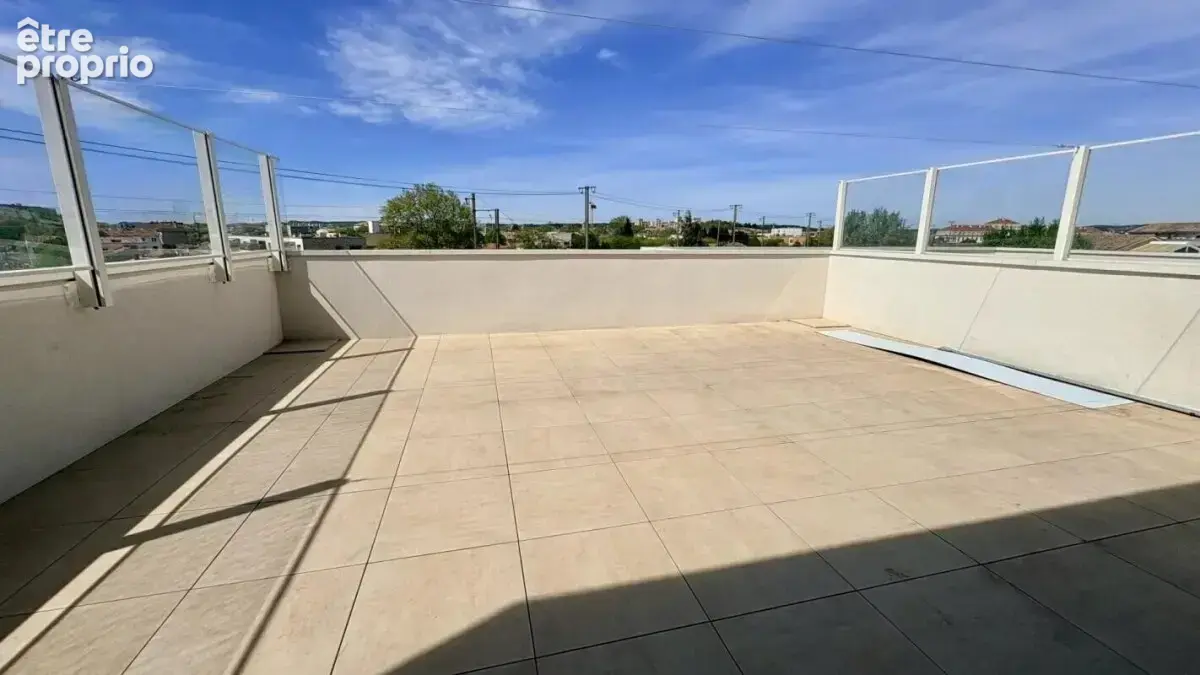 Bien rare à Avignon : Appartement T5 avec toit-terrasse et v - photo 2