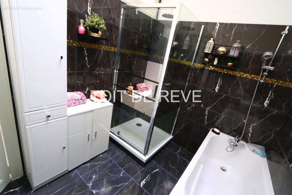 Balaruc les usines : Villa de 137m² sur parcelle de 337m² - photo 9