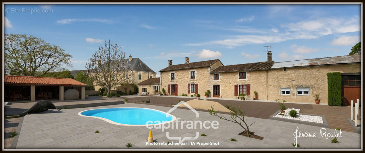Maison en pierre à vendre 6 pièces 4 chambres + studio indépendant sur terrain 3 260 m² avec dépendances Champigny-En-Rochereau  - photo 15
