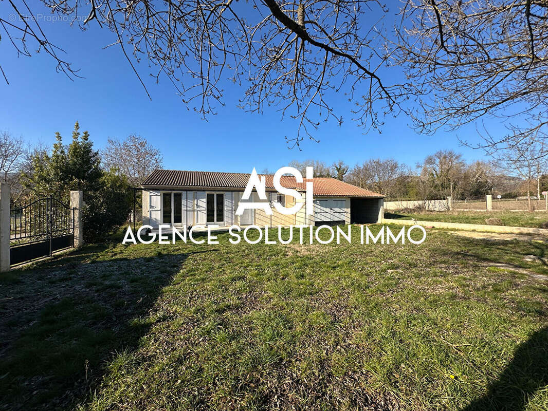 Maison à ALBA-LA-ROMAINE