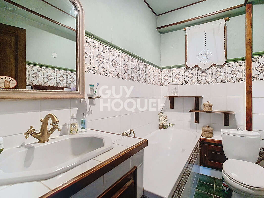 Maison à LA VILLENEUVE-SOUS-THURY