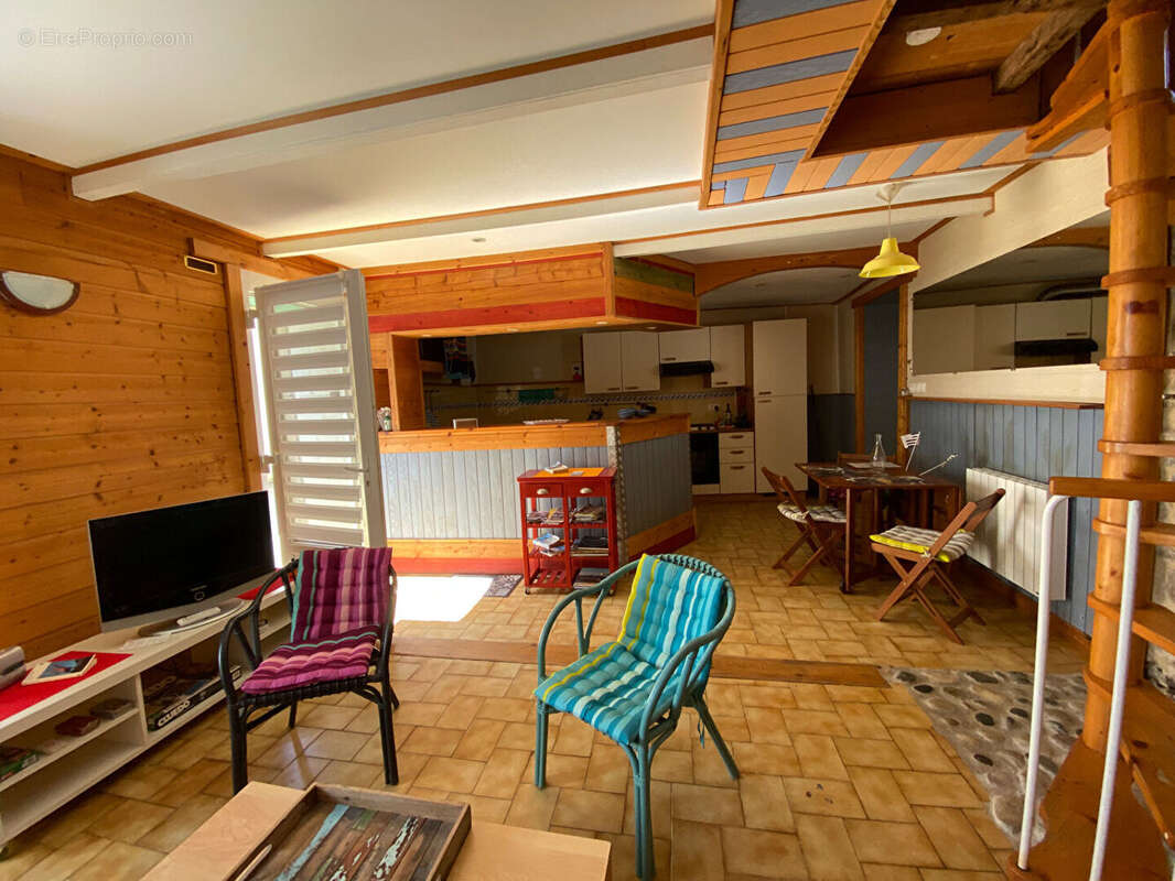 Maison à CLEDEN-CAP-SIZUN