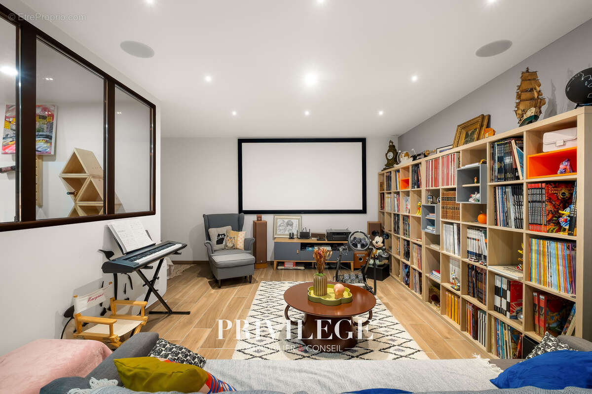 Maison à ROCHETAILLEE-SUR-SAONE