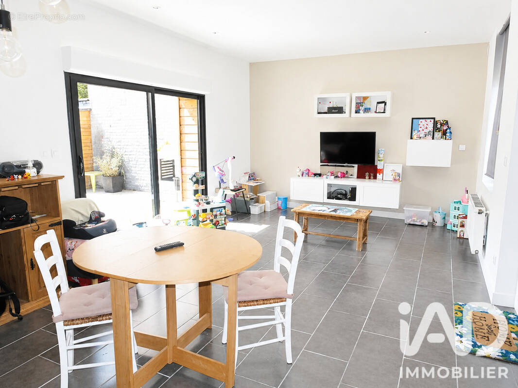Photo 1 - Maison à SAINGHIN-EN-WEPPES
