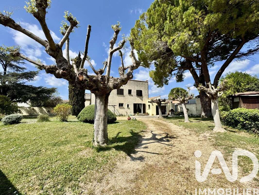 Photo 2 - Maison à MILHAUD