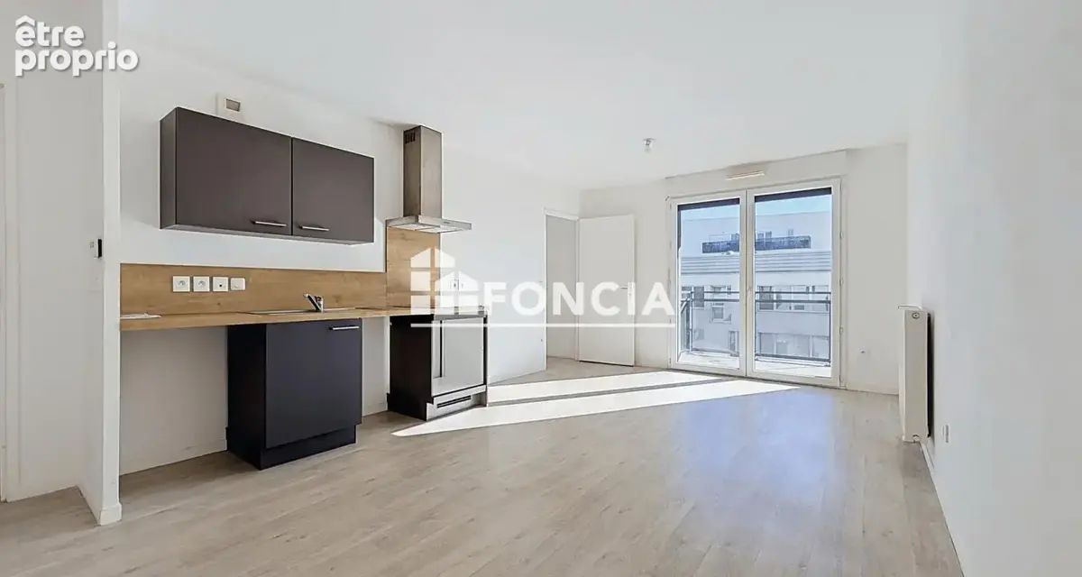 Appartement t2 hsc café des images - libre / balcon / ascenseur - photo 2