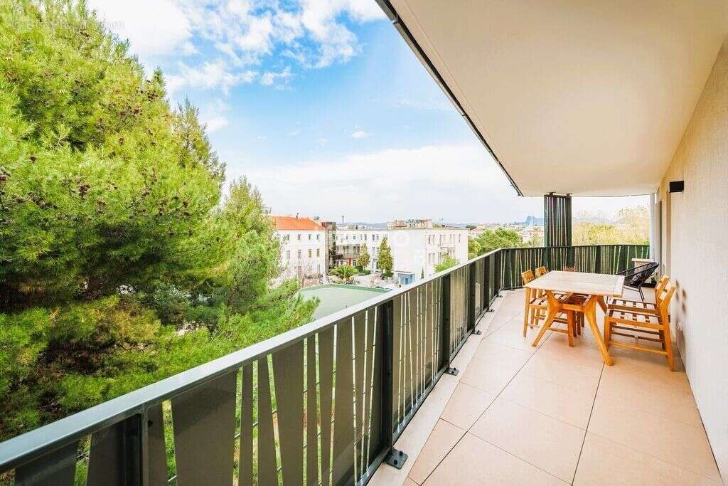 Appartement à MARSEILLE-8E