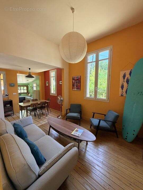 Maison 95 m² à Soulac-Sur-Mer  - photo 2