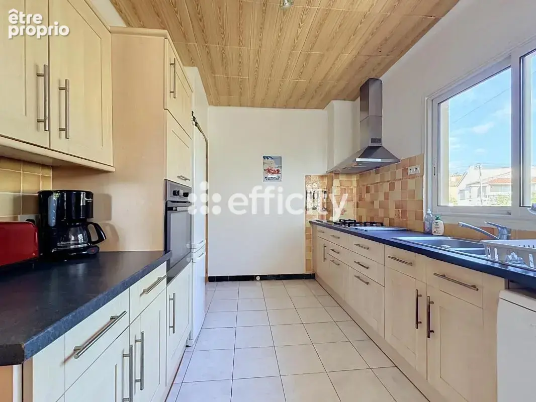 Maison 8 pièces 226 m² à vendre à Frejus (83370) - photo 6