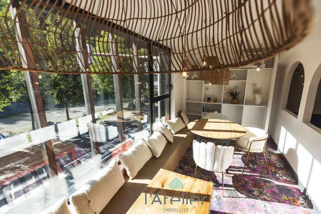 Commerce à VIELLE-AURE