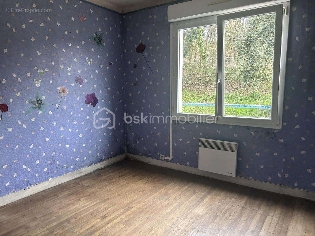 Maison à JUGON-LES-LACS