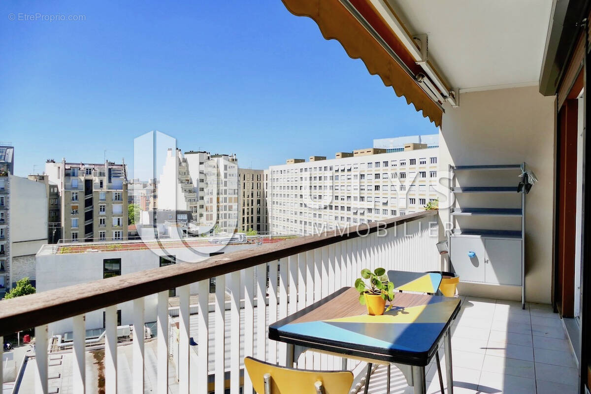 Appartement à PARIS-14E