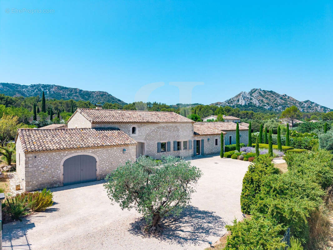 Maison à EYGALIERES