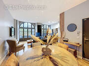 Appartement à SAINT-PIERRE-DU-PERRAY