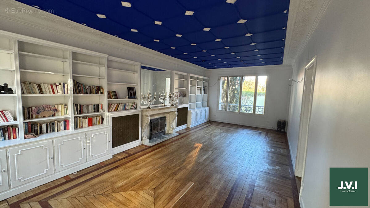 Maison à ENGHIEN-LES-BAINS