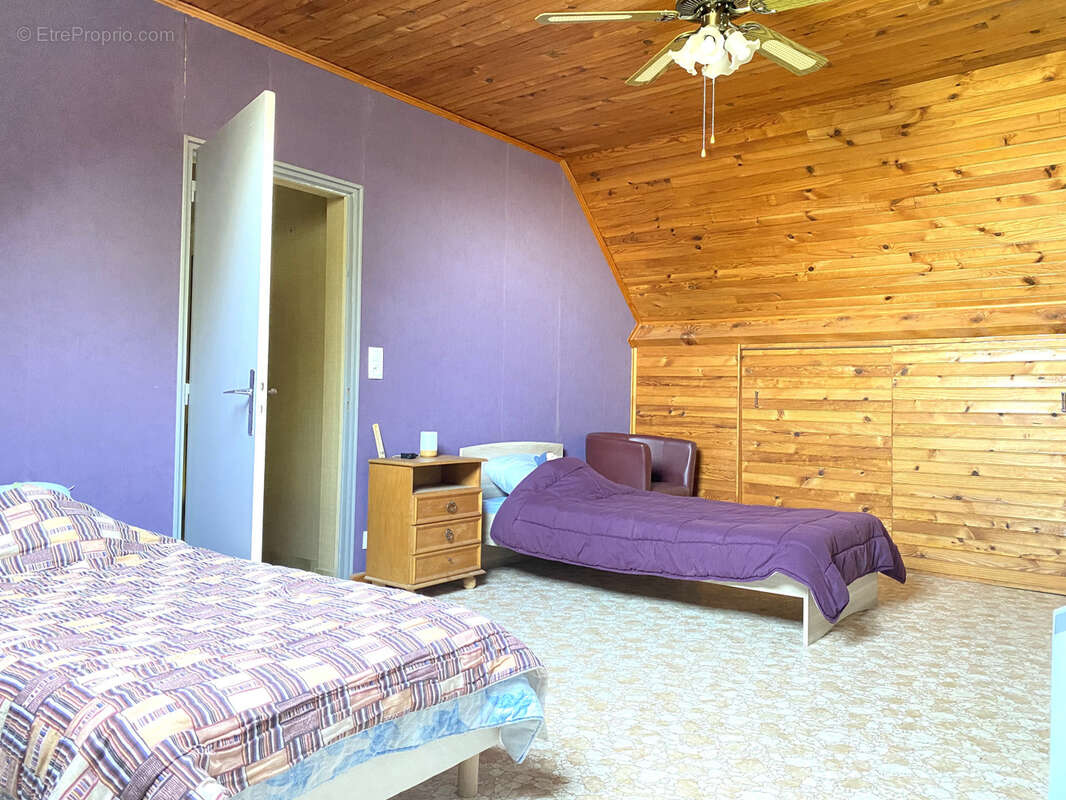 Maison à MONTACHER-VILLEGARDIN