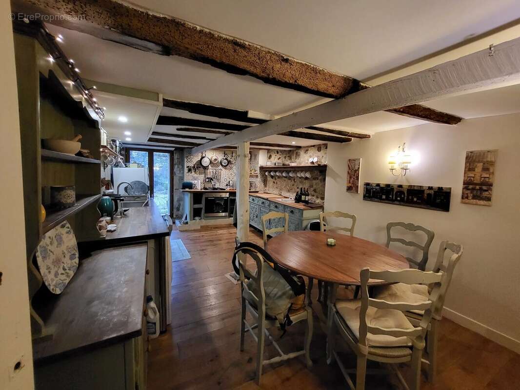 Maison à L&#039;ISLE-JOURDAIN