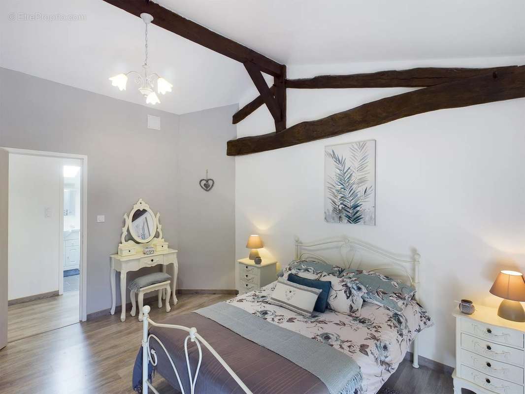 Maison à SAINTE-FOY-LA-GRANDE