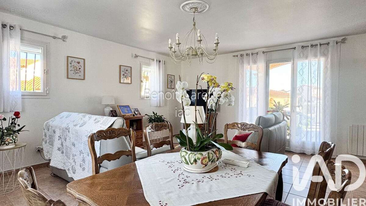 Photo 6 - Maison à SAINT-LAURENT-DE-LA-SALANQUE