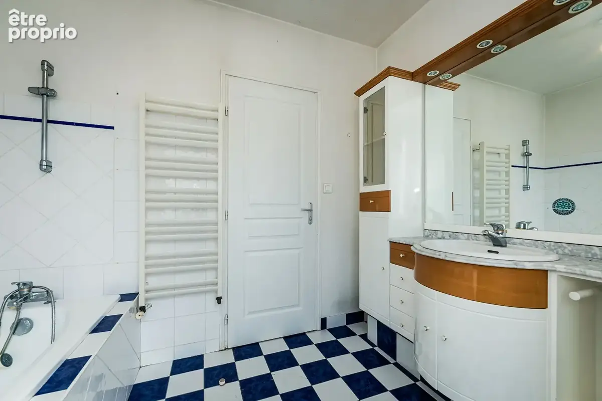 Opportunité d'investissement au coeur de Lubersac ! - photo 11