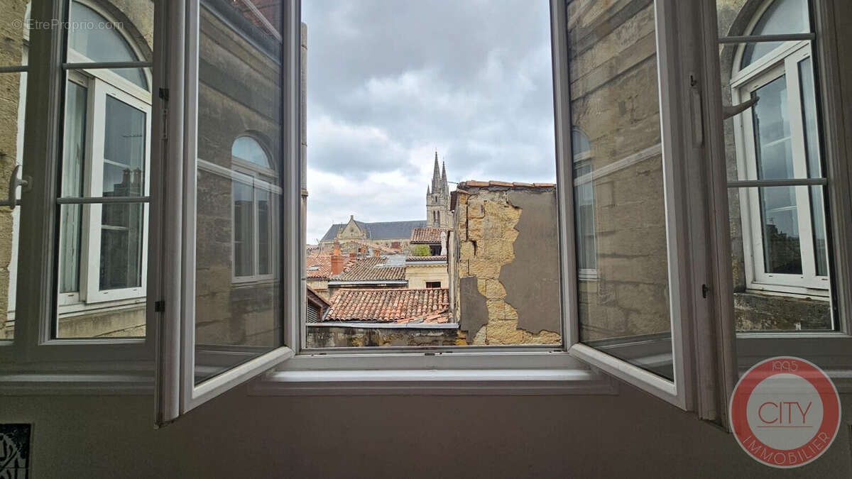 Appartement à BORDEAUX