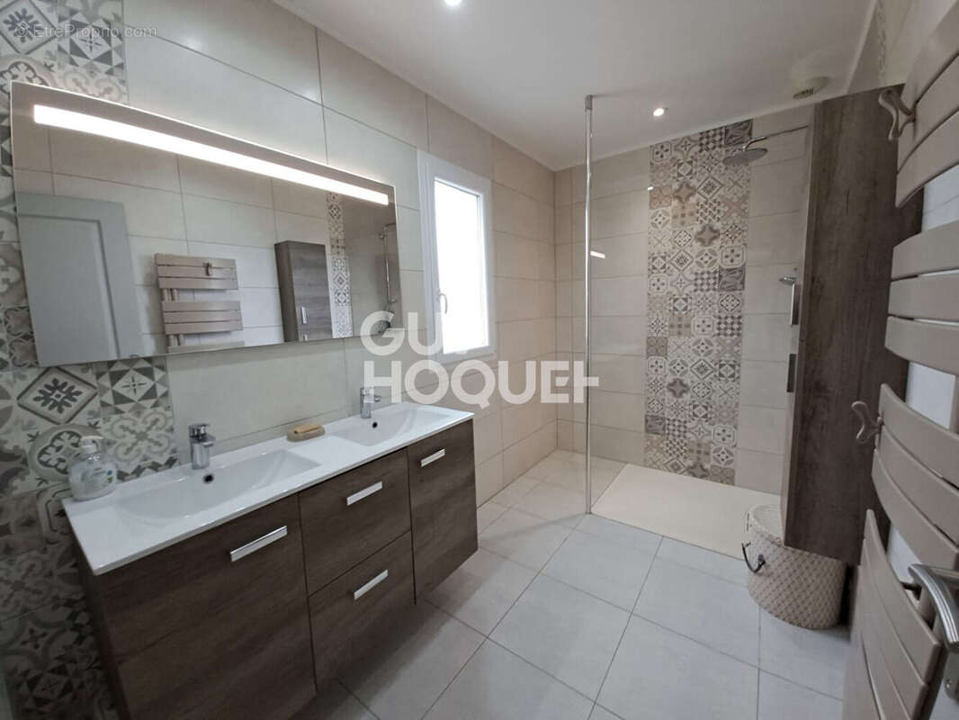 Maison à LE GRAND-VILLAGE-PLAGE