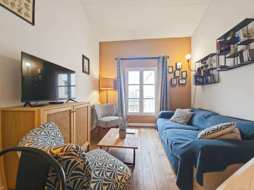 Appartement à SAINT-MARTIN-DE-RE