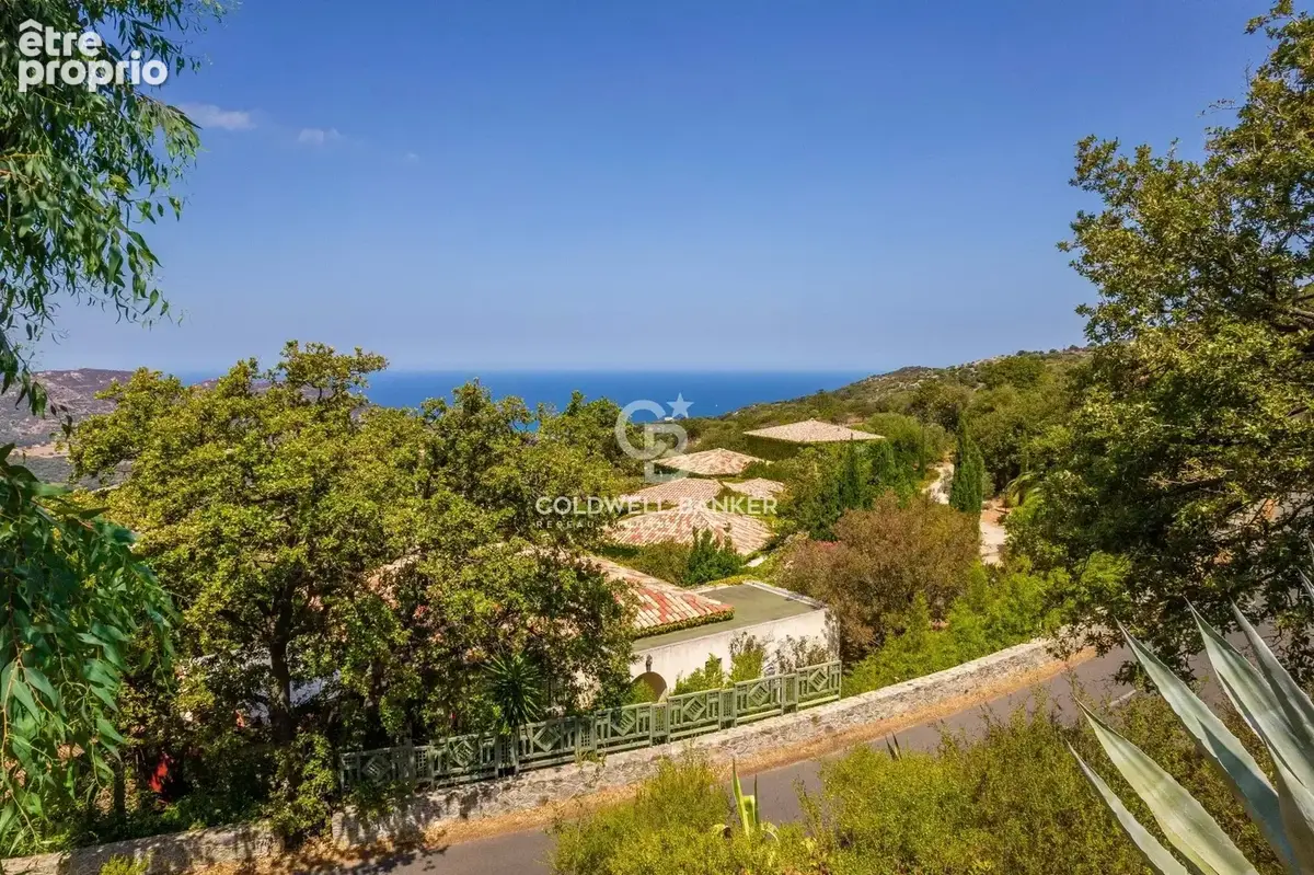 Sant Antonino -  Terrain à bâtir - Vue mer - photo 7