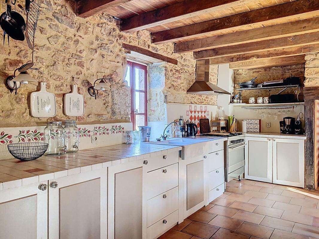 Maison à LE BUISSON-DE-CADOUIN