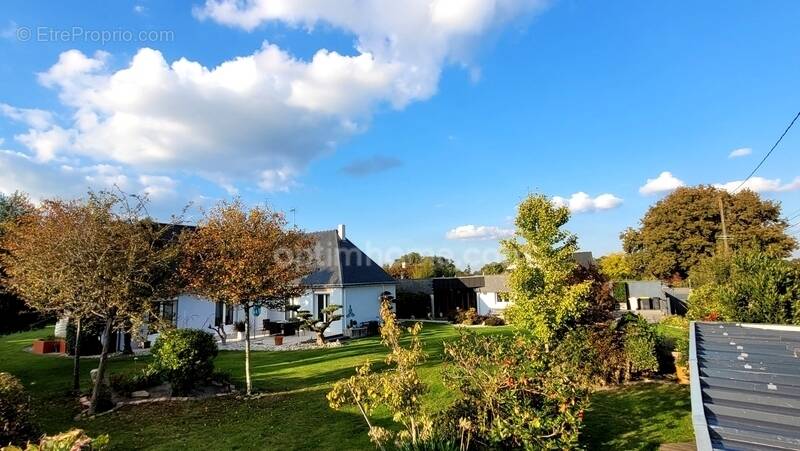 Maison à PLOEREN