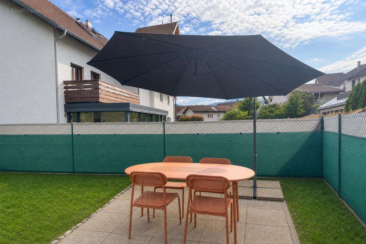 Duplex 4 pièces moderne avec jardin à Arthaz - photo 9
