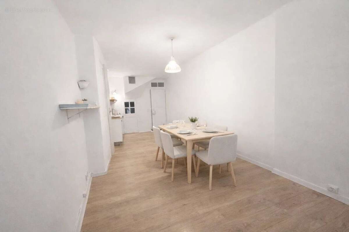 Maison à LE LUC