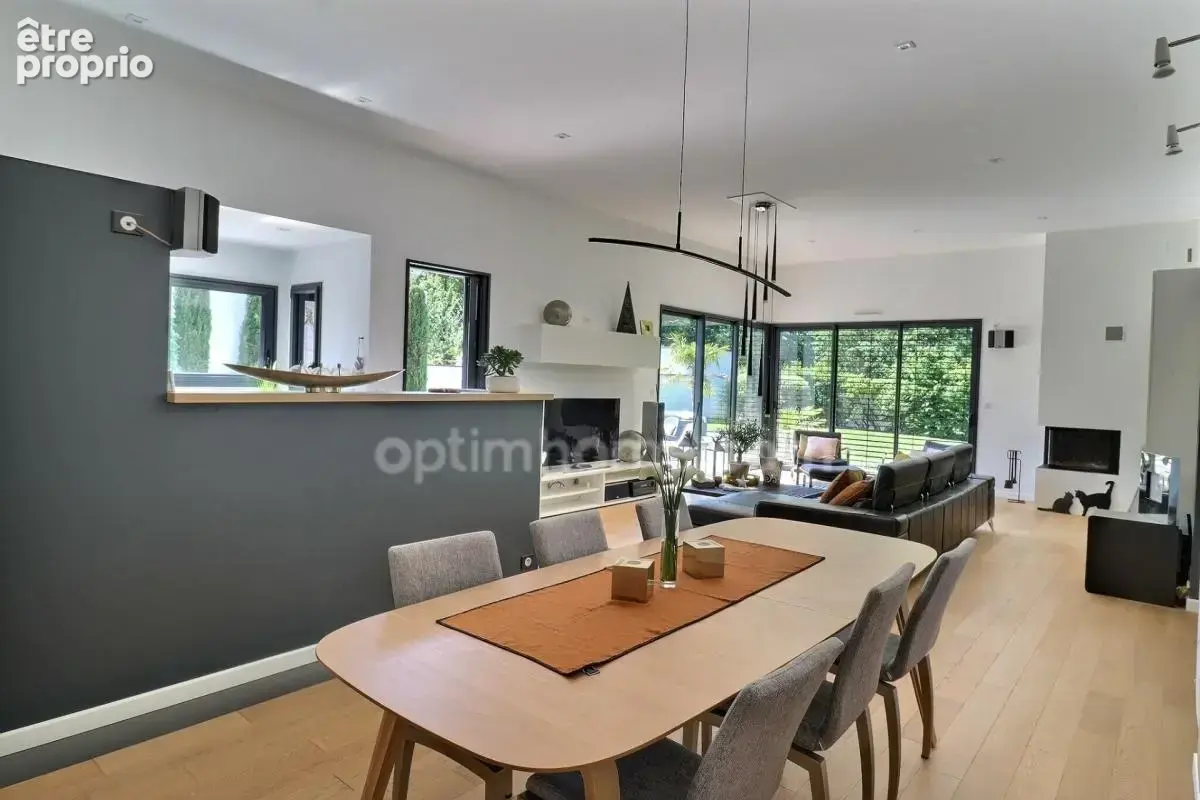 ORVAULT « La Forêt » — Villa d'architecte contemporaine en plain-pied total (197 m²) & piscine chauffée - photo 7