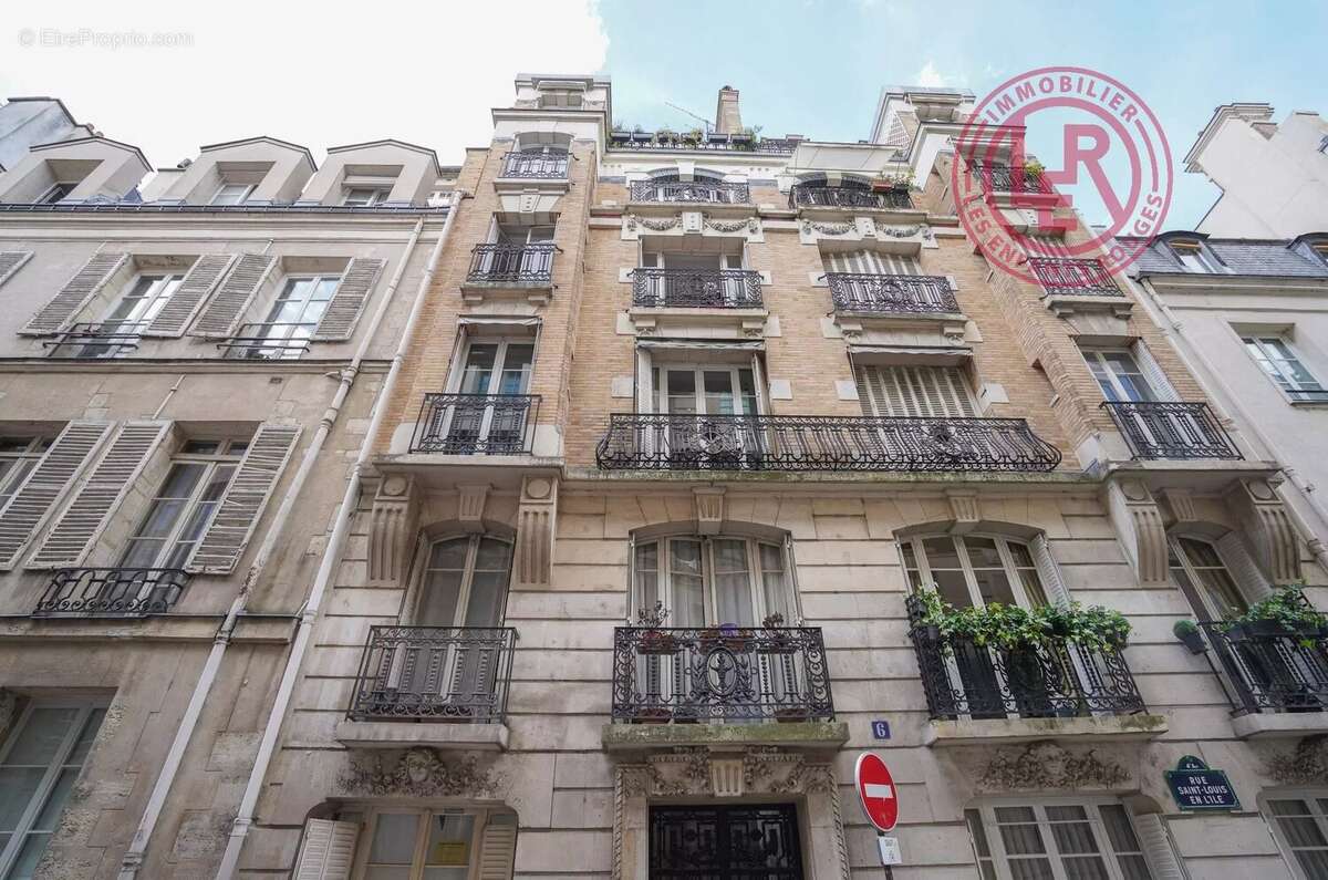 Appartement à PARIS-4E