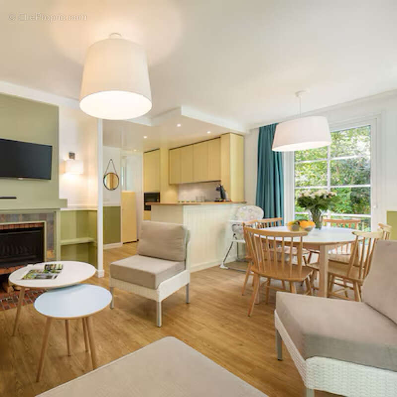 Appartement à CHAMOUILLE
