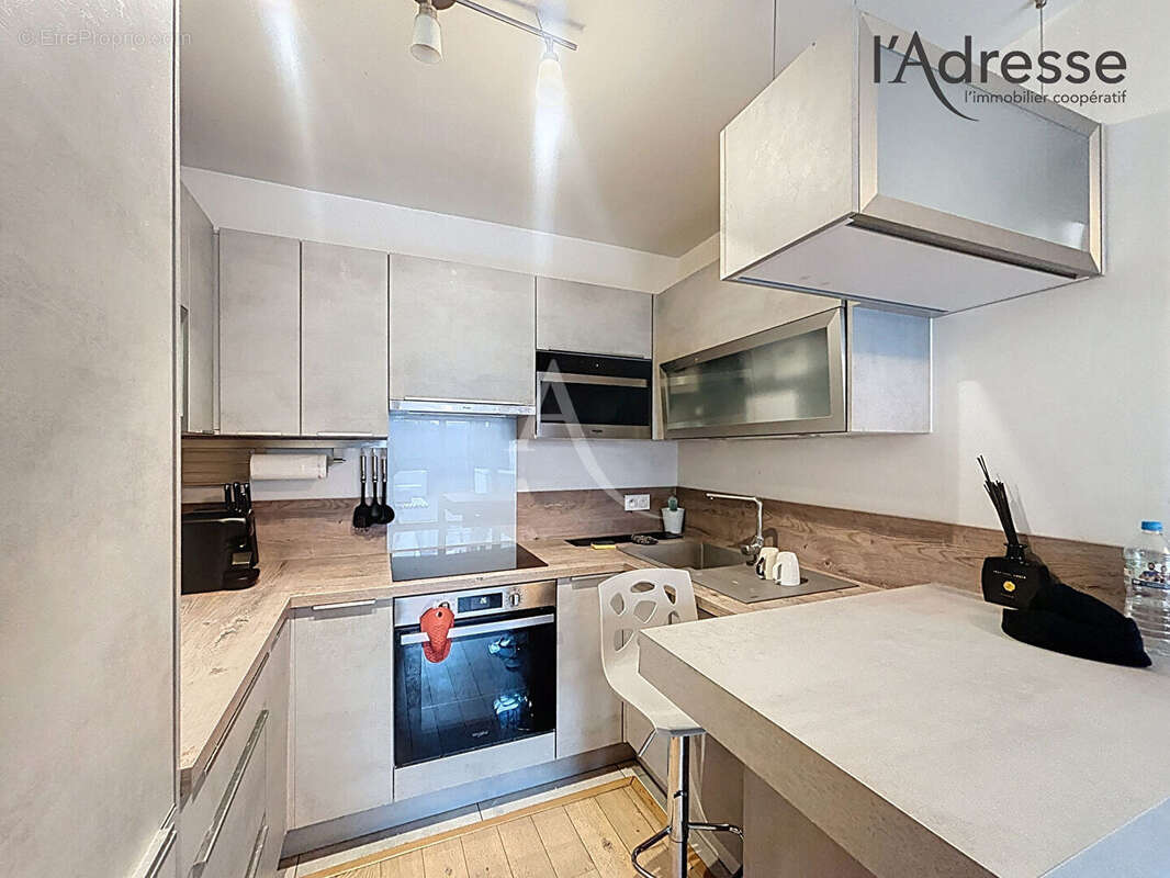 Appartement à SURESNES