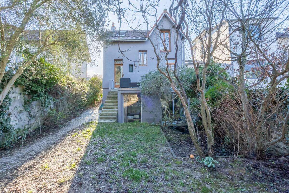 Maison à LE PERREUX-SUR-MARNE