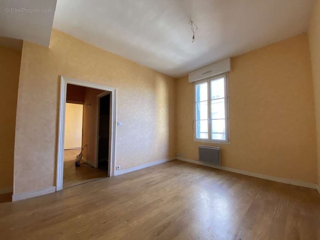 Appartement à LA GUERCHE-DE-BRETAGNE