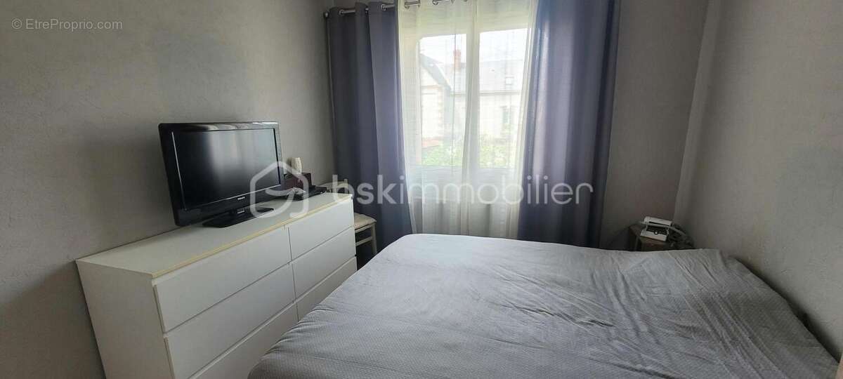 Maison à BEAUNE-LA-ROLANDE