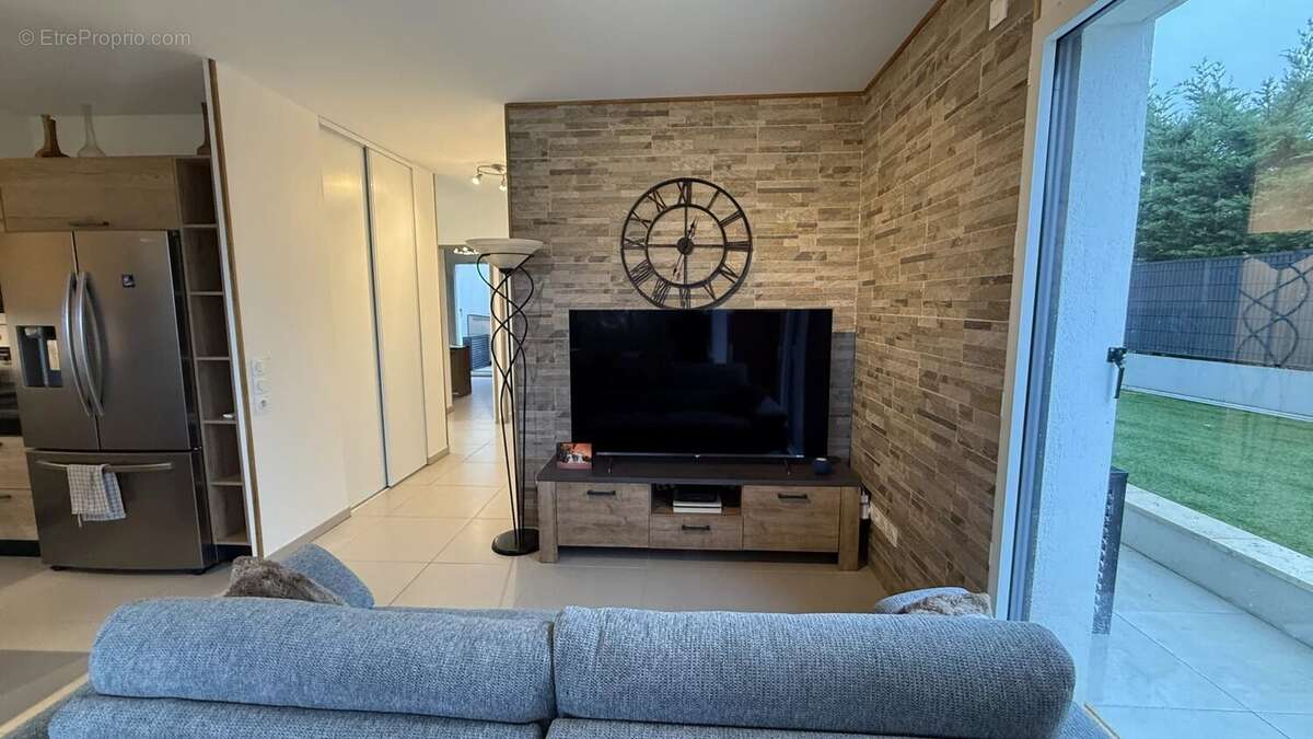 Appartement à VILLENEUVE-LOUBET