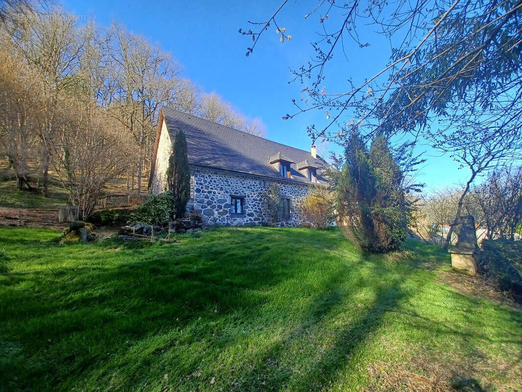 Maison à JALEYRAC