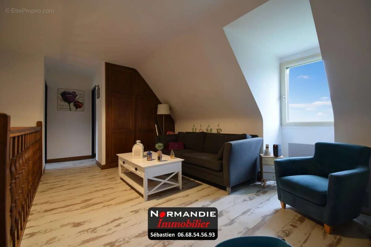 Maison à CANY-BARVILLE