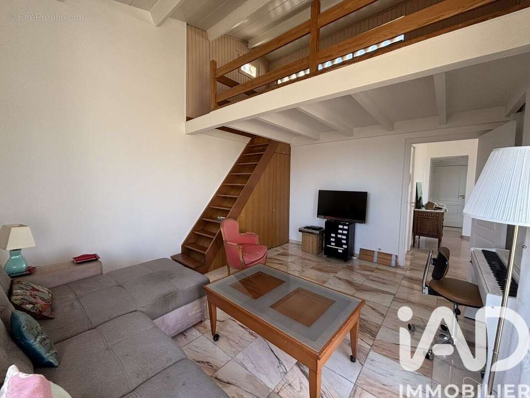 Photo 5 - Appartement à SAINT-LAURENT-DU-VAR
