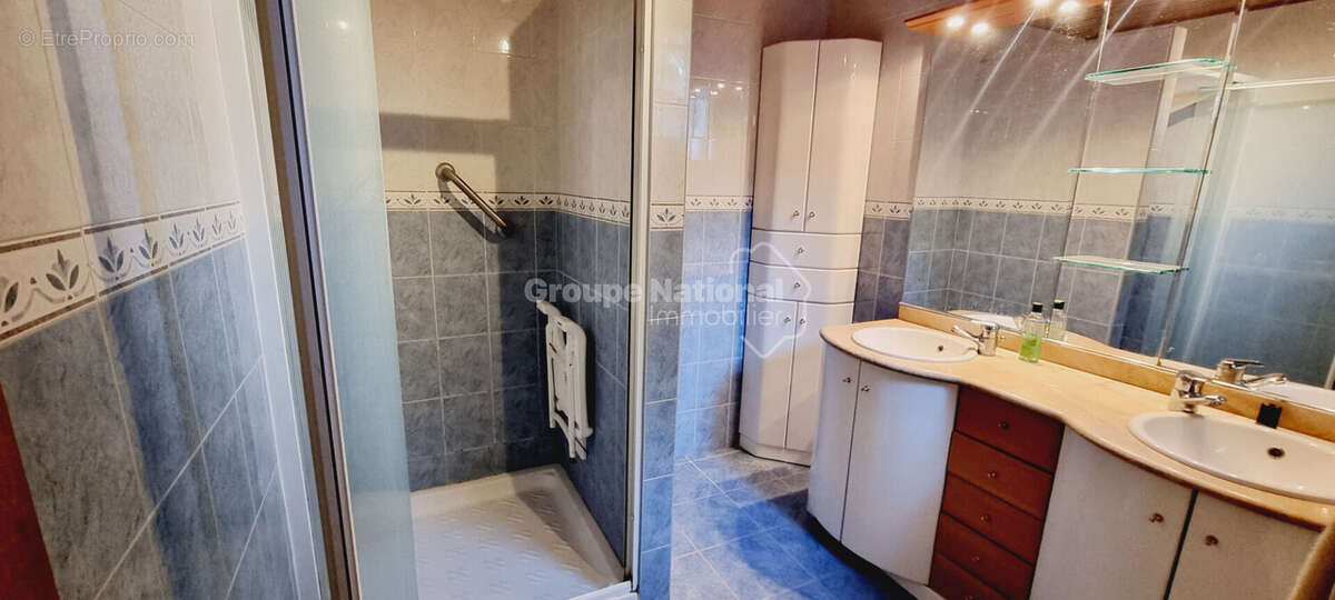 Maison à BAGNOLS-SUR-CEZE