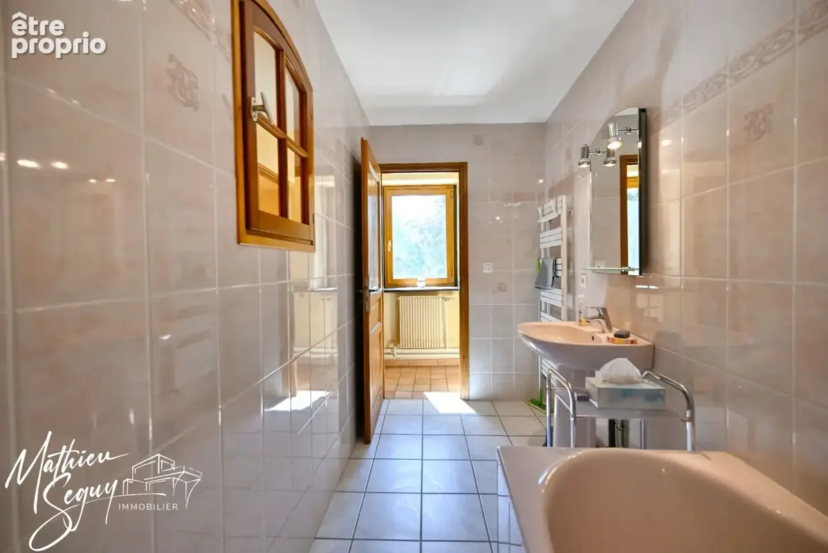 Thurins - propriete avec parc arboré - photo 24