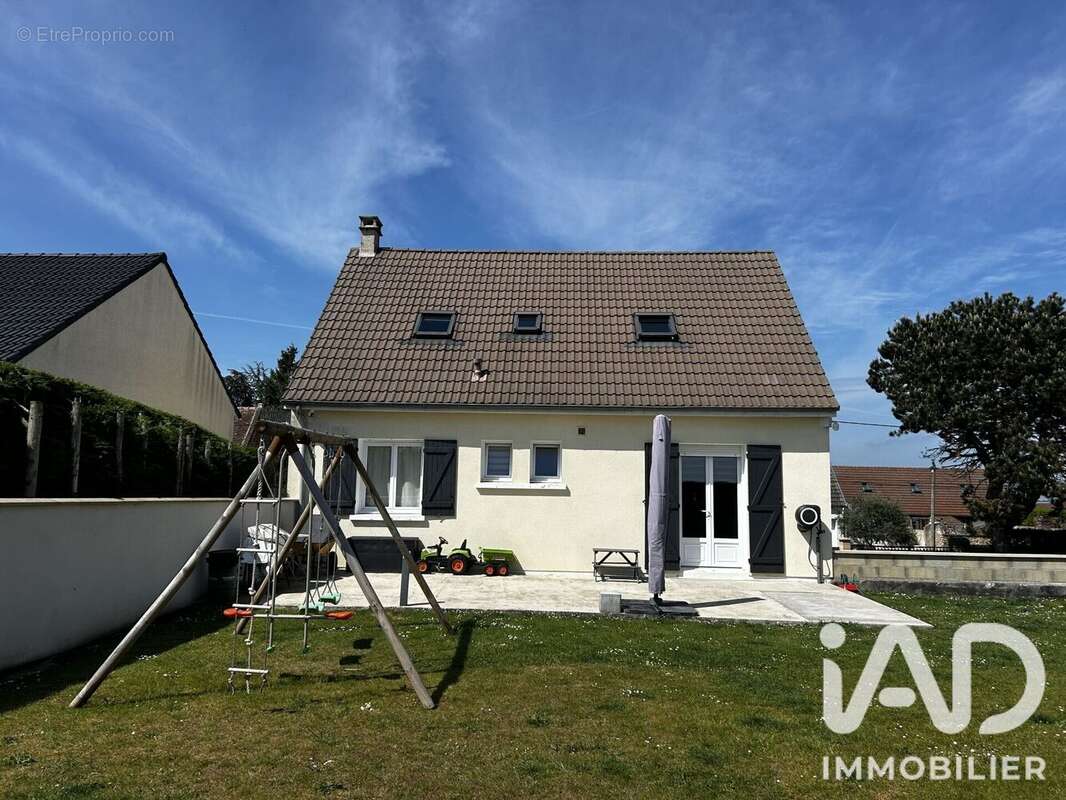 Maison 95 m² à Epineuse  - photo 4