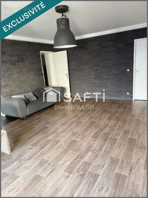 Photo 5 - Appartement à GENNEVILLIERS