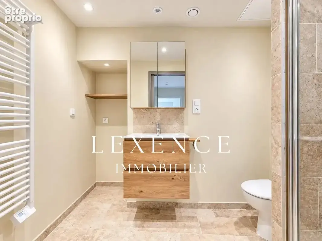 Immeuble de 135m² centre ville Mallemort - photo 9